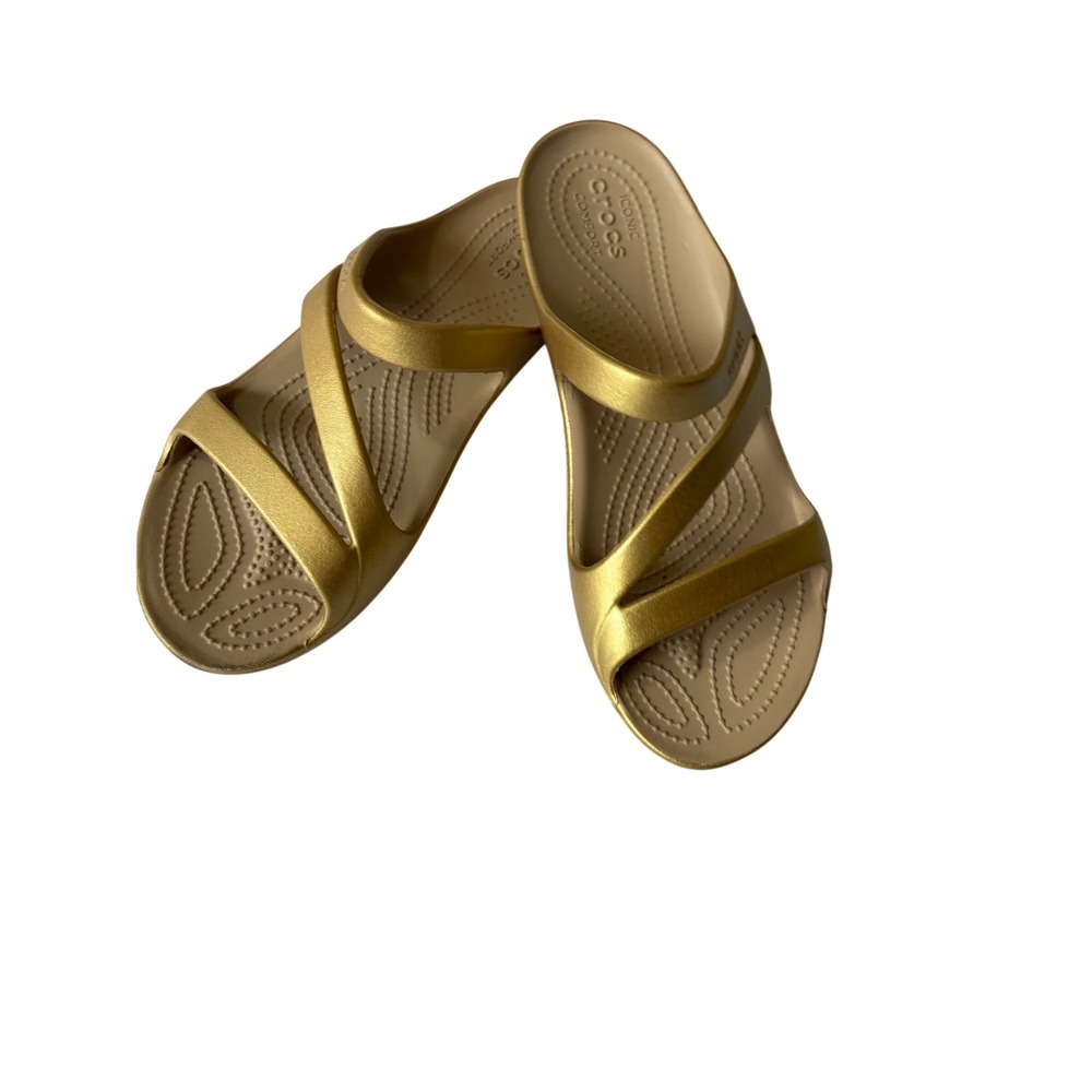 Crocs Swiftwater Metallic Gold Strappy Sandals Womens 9 Resort beach travel